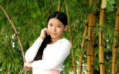 迈开腿让我看看你的草莓图